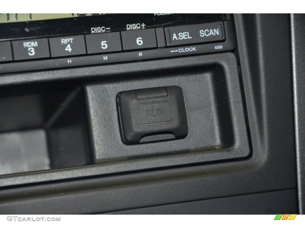 2009 CR-V LX - Taffeta White / Gray photo #16