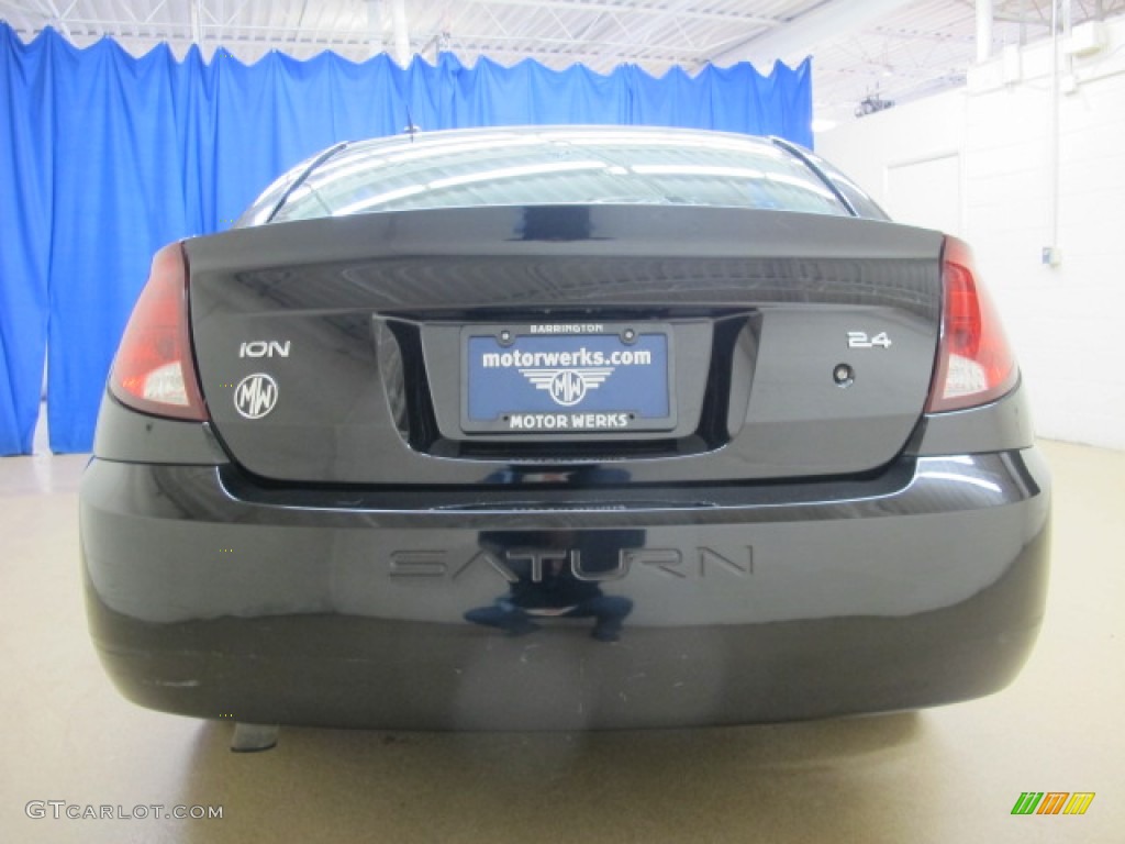 2006 ION 3 Sedan - Black Onyx / Gray photo #9