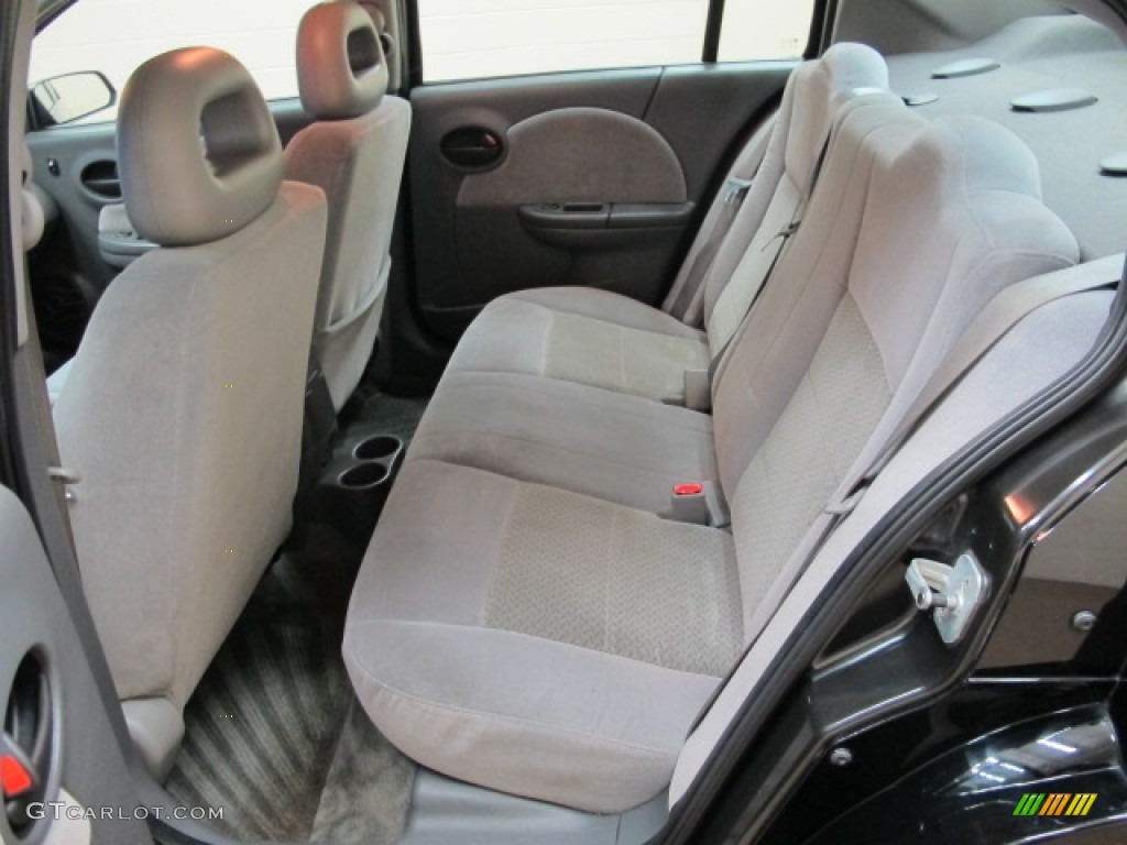 2006 ION 3 Sedan - Black Onyx / Gray photo #20