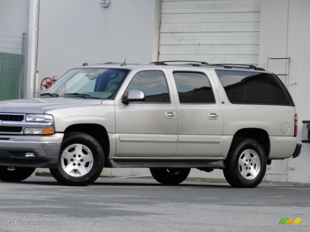 2005 Suburban 1500 LT - Sandstone Metallic / Tan/Neutral photo #3