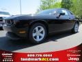 Black - Challenger SXT Photo No. 1