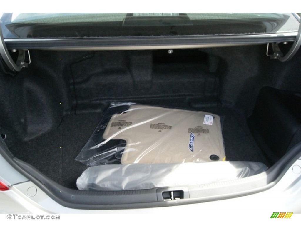 2014 Camry Hybrid XLE - Champagne Mica / Ivory photo #8