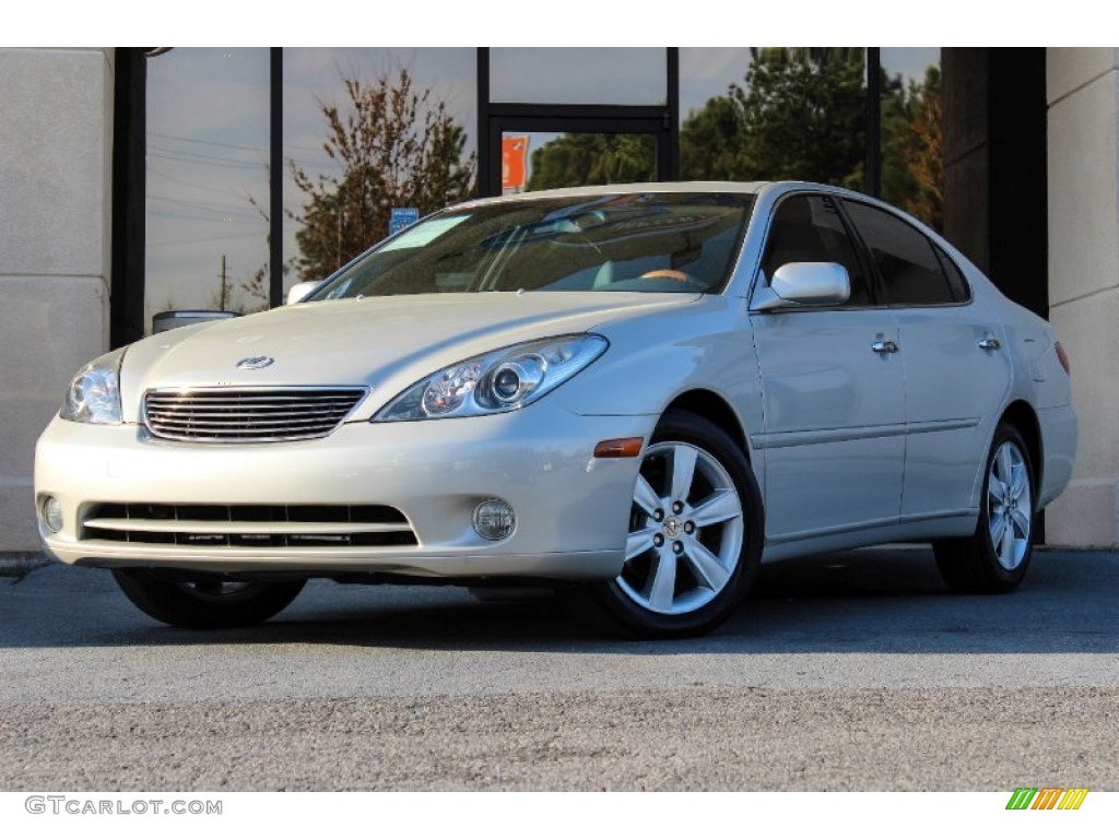 Alabaster Metallic Lexus ES