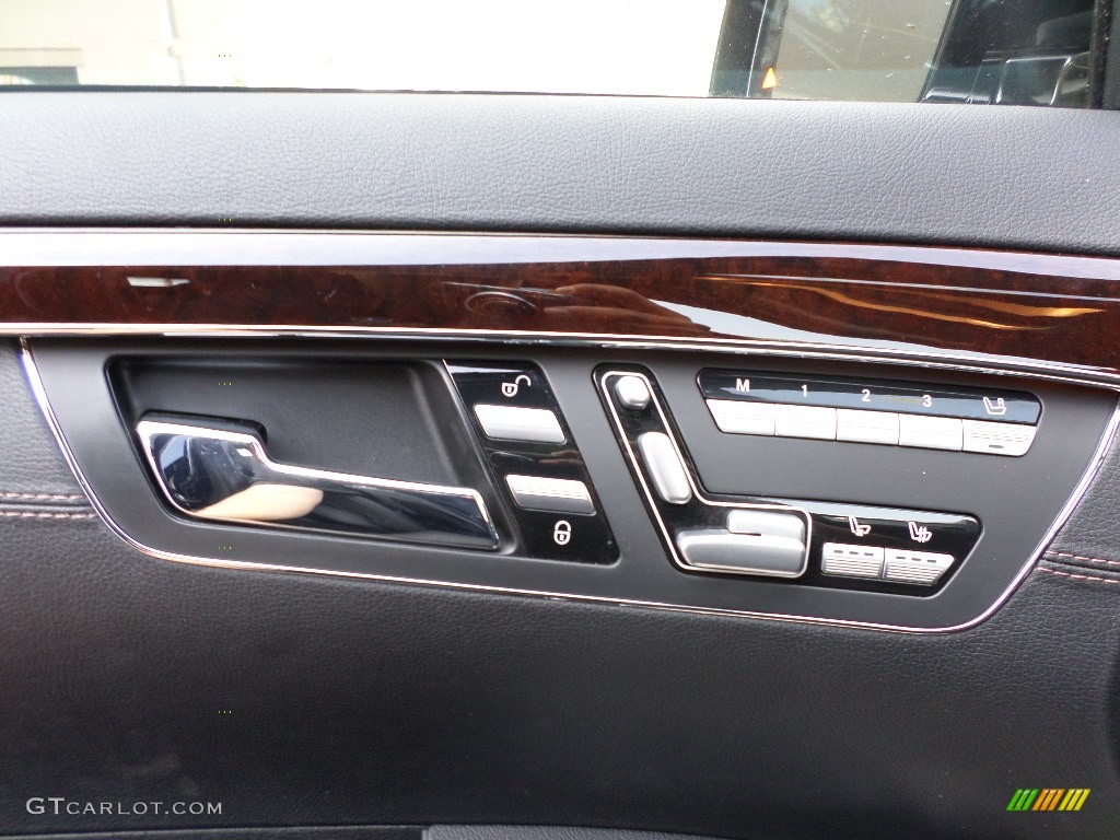 2012 Mercedes-Benz S 63 AMG Sedan Controls Photo #92799117