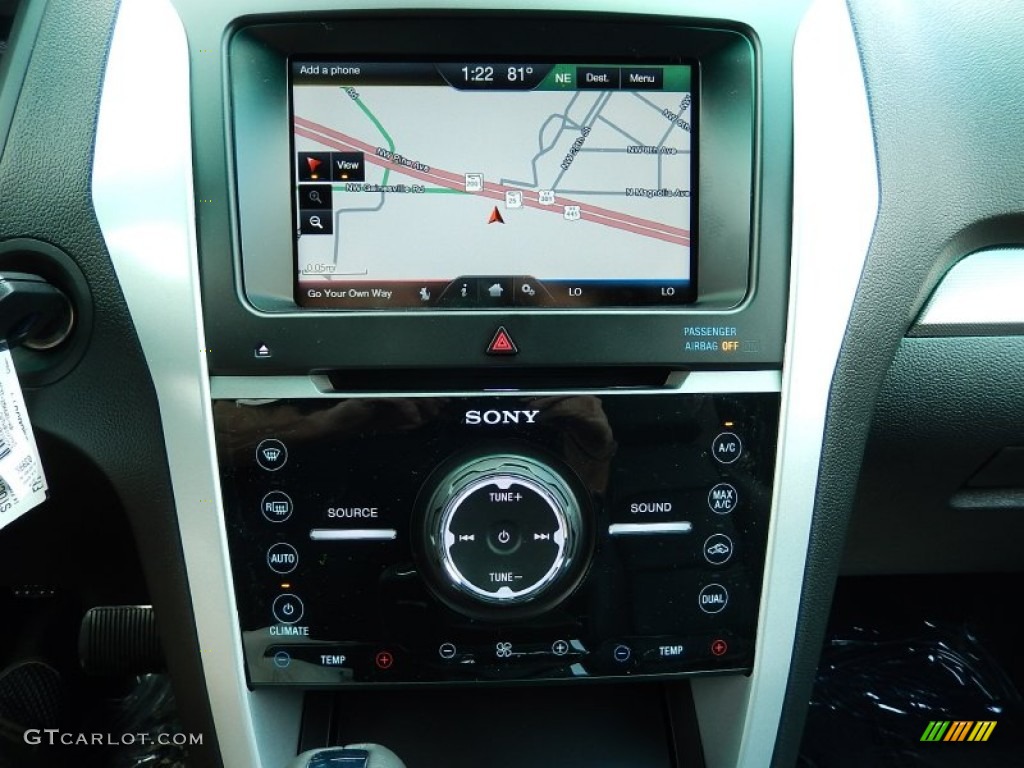 2014 Ford Explorer Sport 4WD Controls Photos