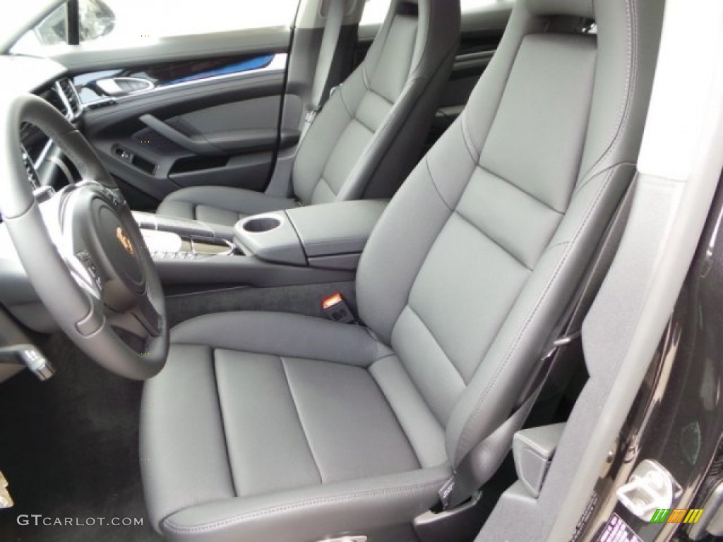 2014 Porsche Panamera S Front Seat Photos