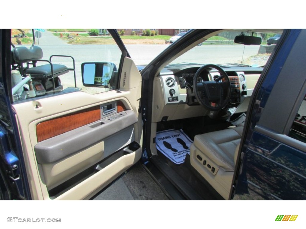 2010 F150 Lariat SuperCrew - Dark Blue Pearl Metallic / Tan photo #13