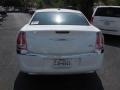 Bright White - 300 C Photo No. 9