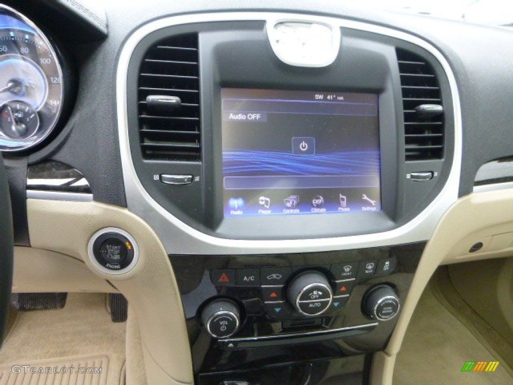 2012 Chrysler 300 Limited AWD Controls Photo #92820787