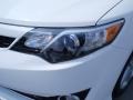 2014 Super White Toyota Camry SE  photo #9