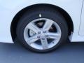 2014 Super White Toyota Camry SE  photo #12