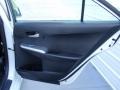 2014 Super White Toyota Camry SE  photo #20