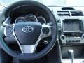 2014 Super White Toyota Camry SE  photo #29