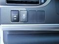 2014 Super White Toyota Camry SE  photo #33