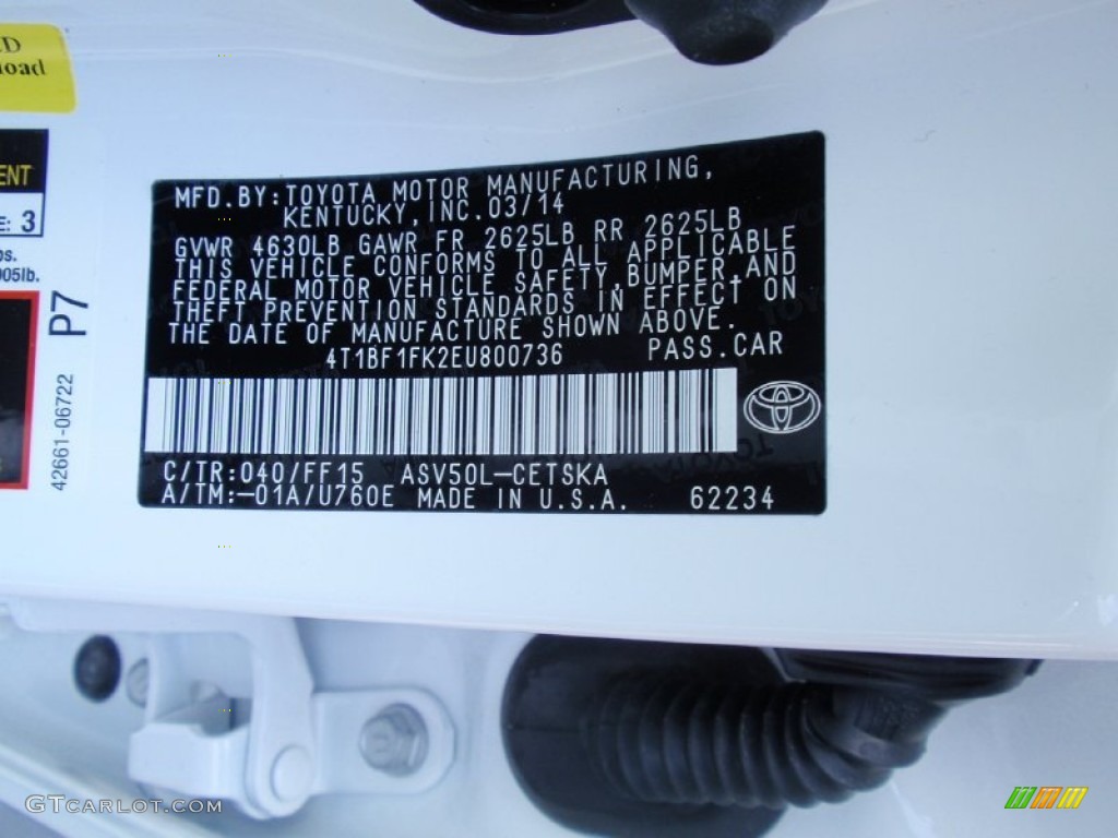 2014 Camry SE - Super White / Black/Ash photo #34