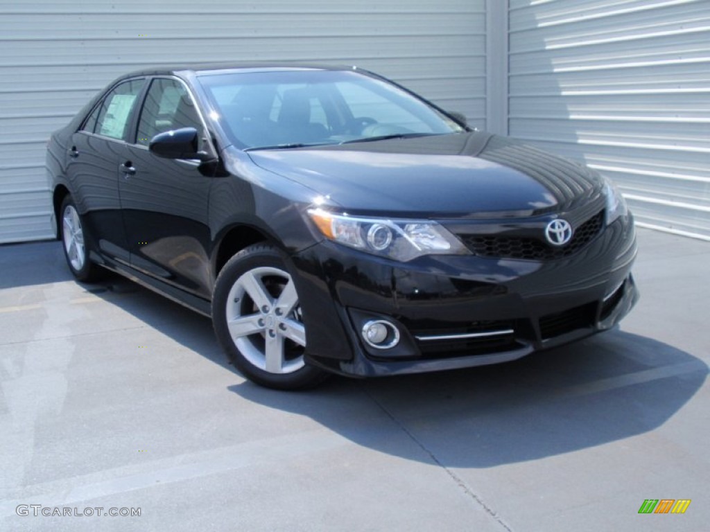 2014 Camry SE - Attitude Black Metallic / Black/Ash photo #1