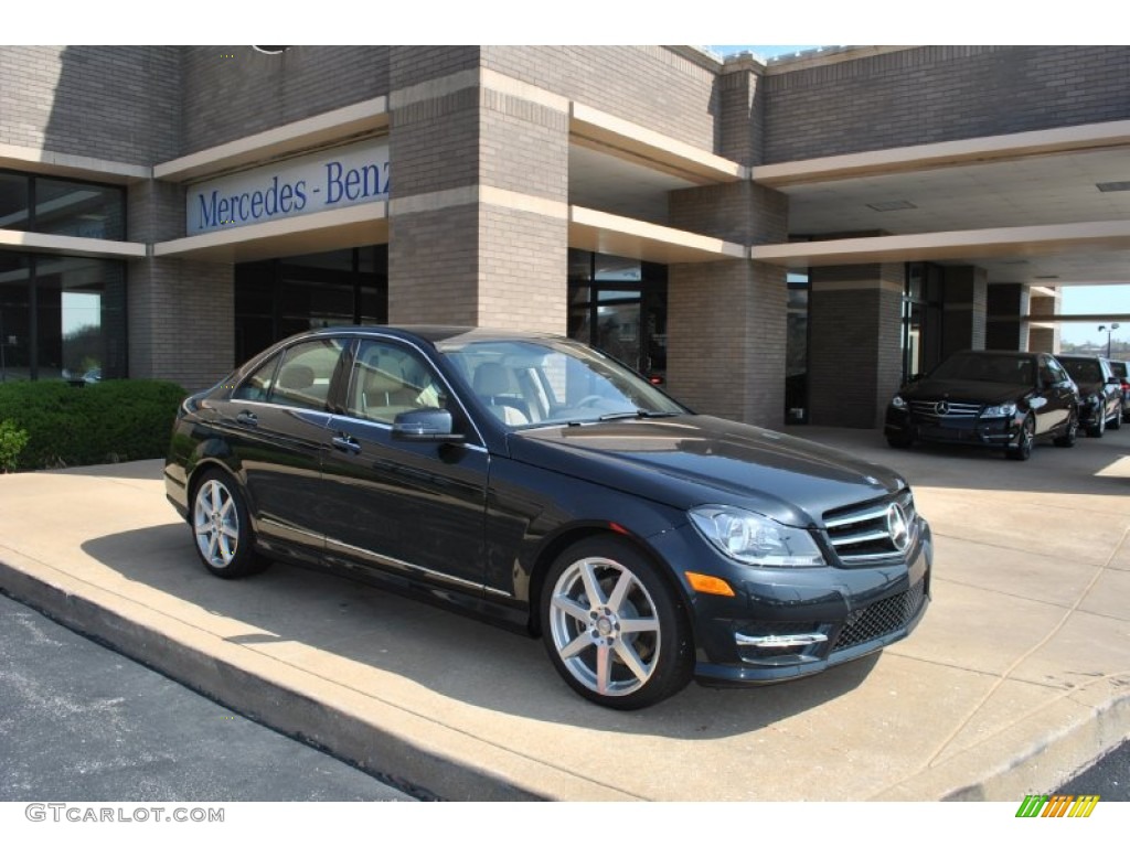 2014 C 300 4Matic Sport - Magnetite Black Metallic / Black photo #1