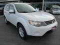 Diamond White Pearl - Outlander LS 4WD Photo No. 1