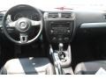 Black Uni - Jetta SE Sedan Photo No. 20