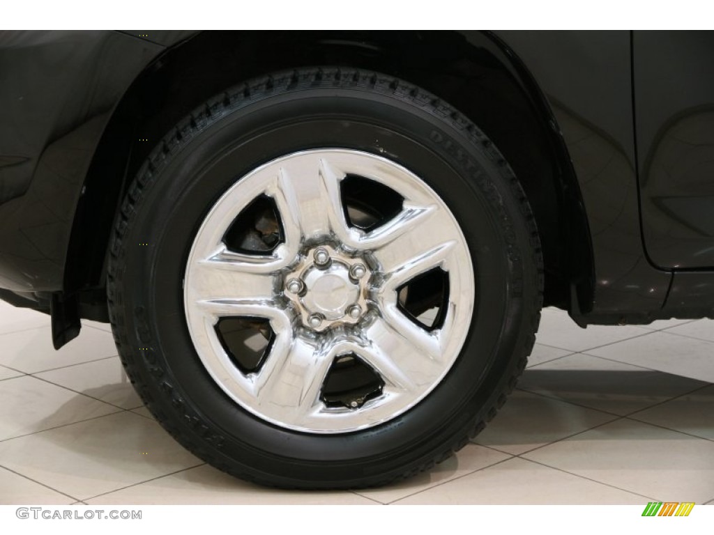 2006 Toyota RAV4 Standard RAV4 Model Wheel Photos