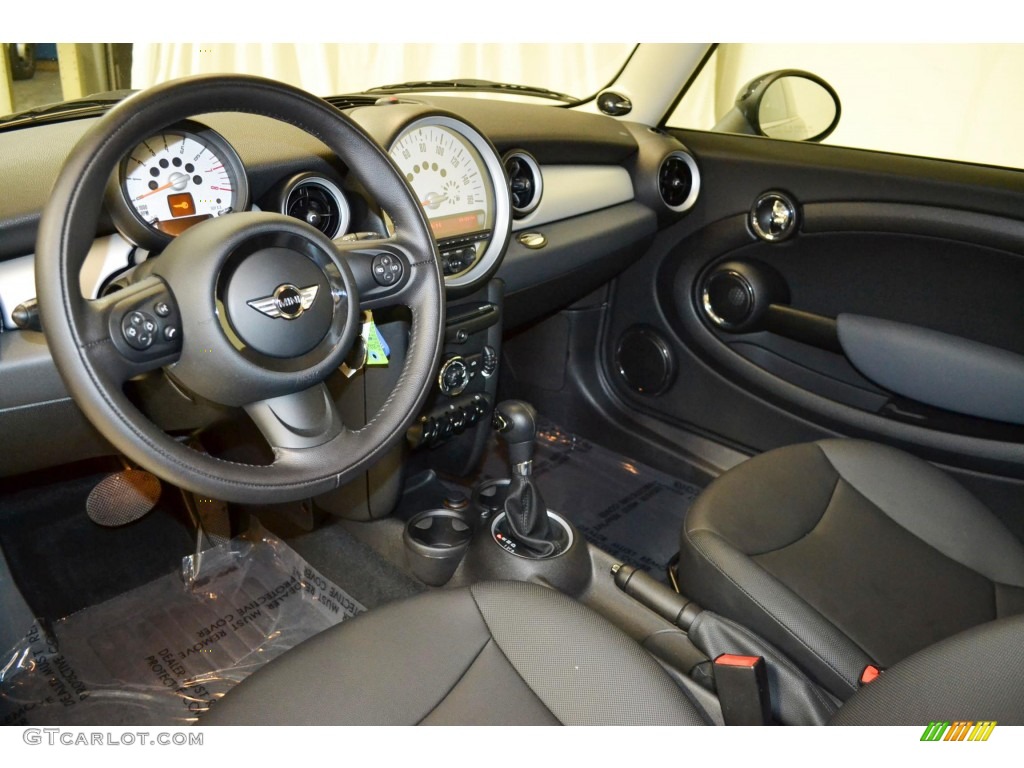 2011 Cooper Hardtop - British Racing Green II / Carbon Black photo #12