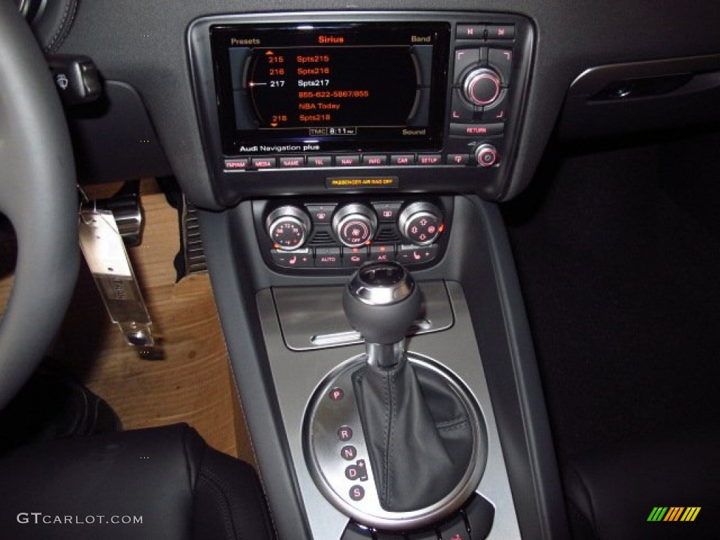 2015 TT 2.0T quattro Roadster - Ice Silver Metallic / Black photo #19