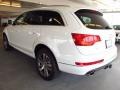 Carrara White - Q7 3.0 TDI quattro Photo No. 4