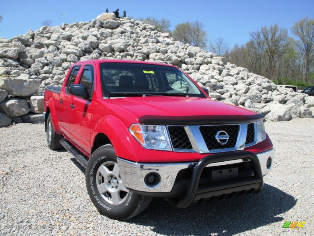2007 Frontier SE Crew Cab 4x4 - Red Alert / Charcoal photo #1