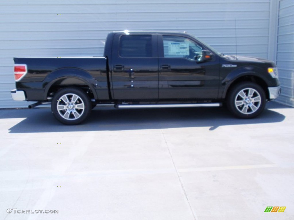 2014 F150 Lariat SuperCrew - Tuxedo Black / Black photo #3