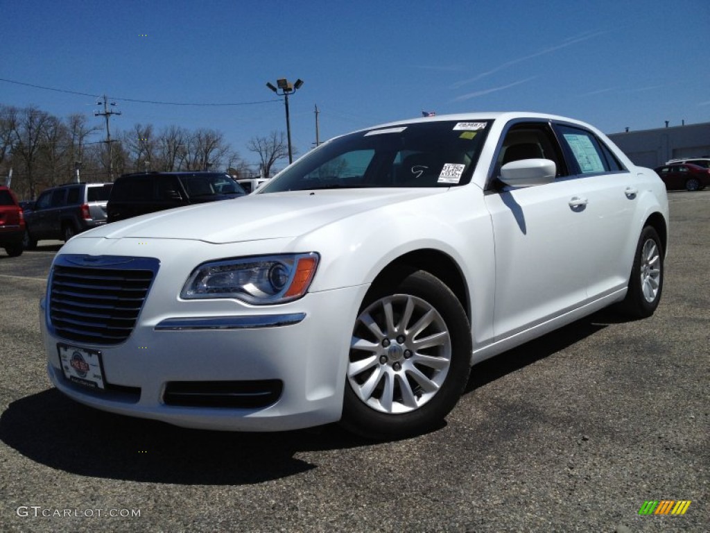 Bright White Chrysler 300