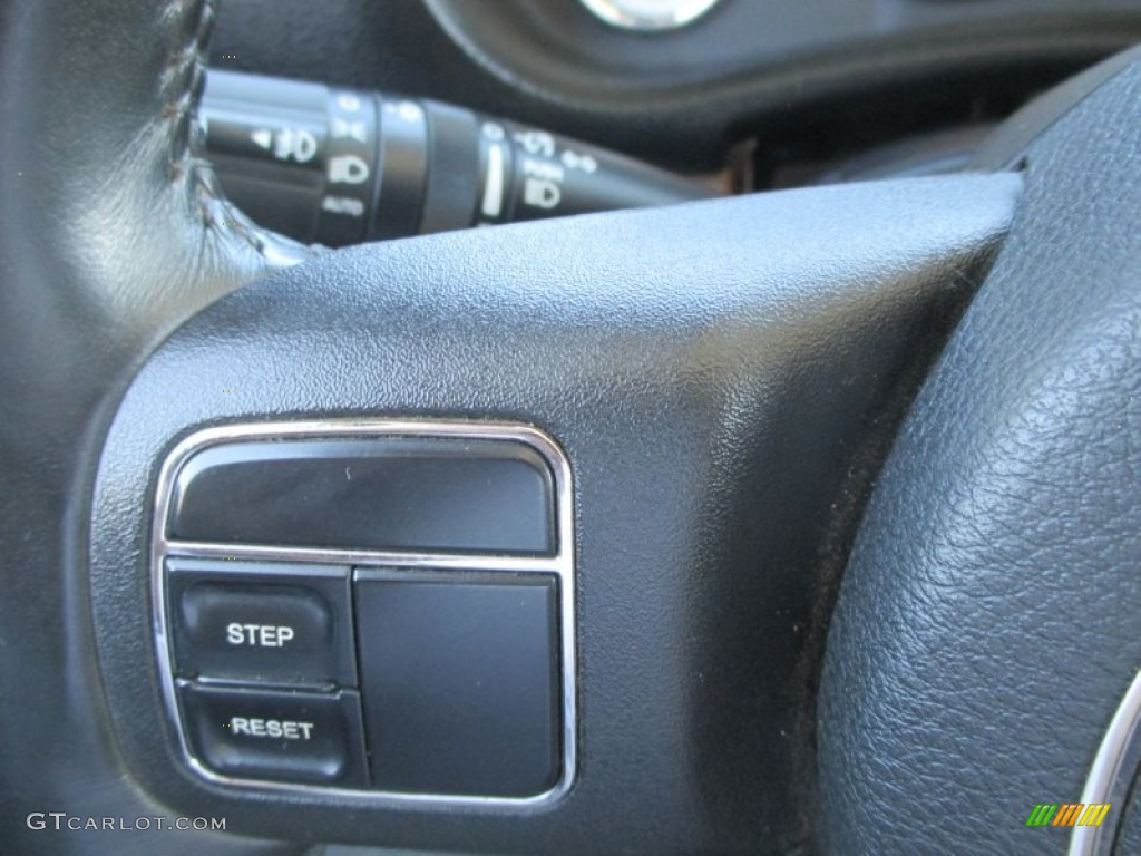 2011 Wrangler Unlimited Sahara 4x4 - Sahara Tan / Black/Dark Saddle photo #14