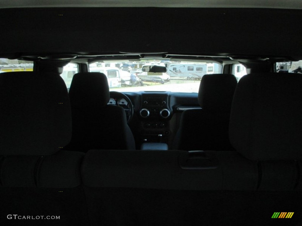 2011 Wrangler Unlimited Sahara 4x4 - Sahara Tan / Black/Dark Saddle photo #25