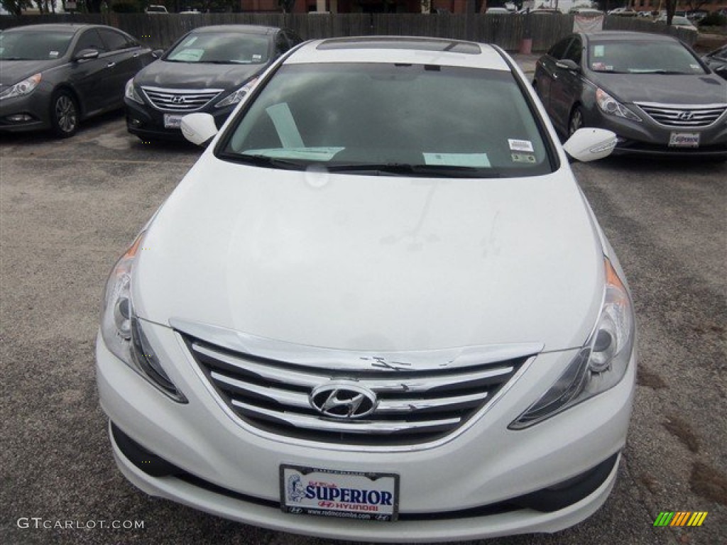 2014 Sonata Limited 2.0T - Pearl White / Black photo #2