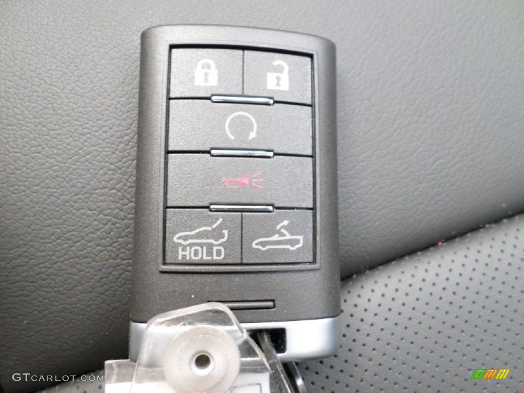2014 Chevrolet Corvette Stingray Convertible Keys Photo #92853374