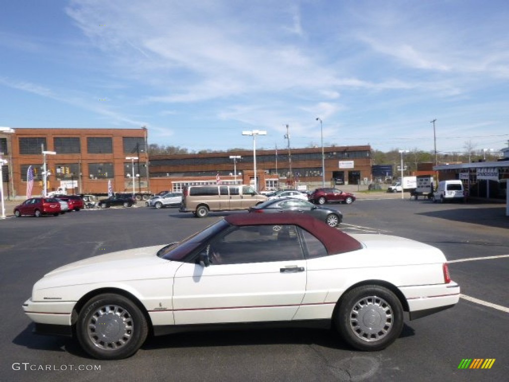 Pearlescent White 1993 Cadillac Allante Convertible Exterior Photo #92854181