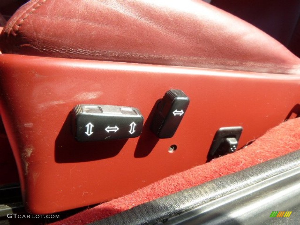 1993 Cadillac Allante Convertible Controls Photo #92854382