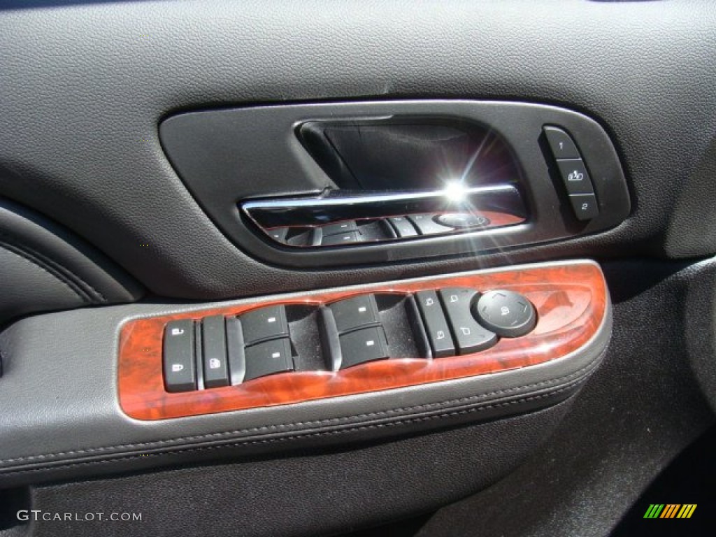 2014 Cadillac Escalade Premium AWD Controls Photo #92855177