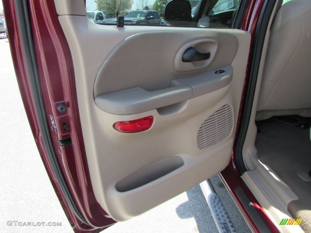 2003 F150 XLT SuperCrew 4x4 - Toreador Red Metallic / Medium Parchment Beige photo #26