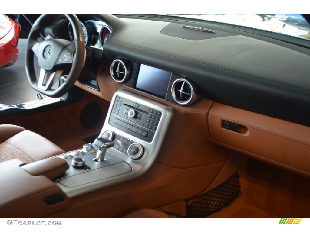 2011 Mercedes-Benz SLS AMG designo Light Brown Natural Woven Dashboard Photo #92859188