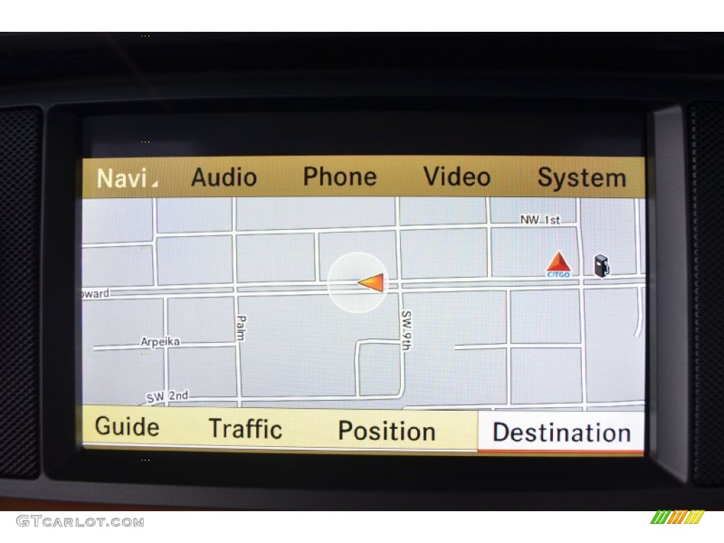 2011 Mercedes-Benz SLS AMG Navigation Photos