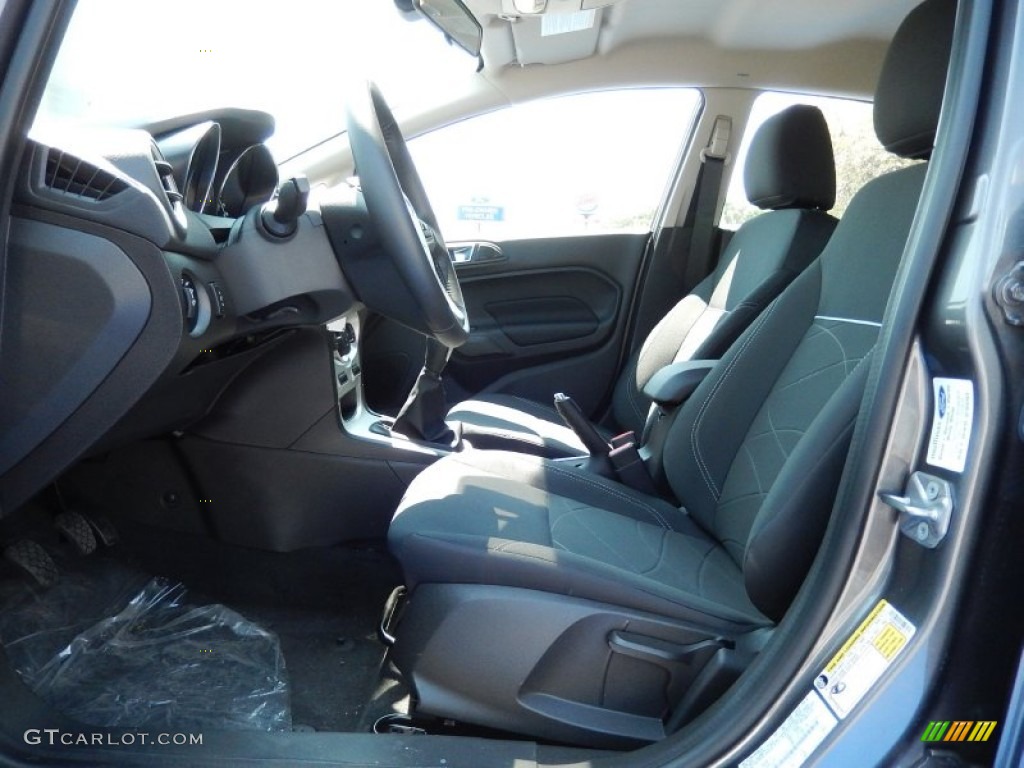 2014 Fiesta SE Sedan - Storm Gray / Charcoal Black photo #6
