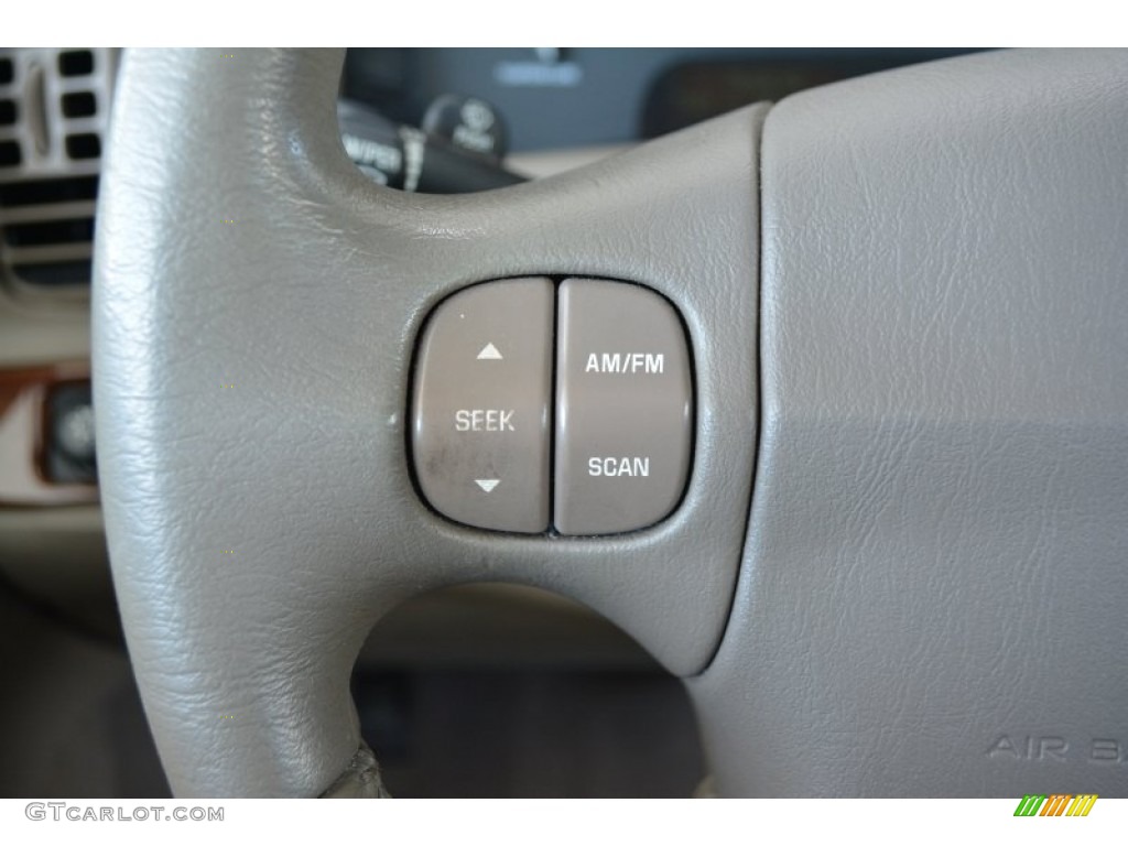 2002 Park Avenue  - Light Bronzemist Metallic / Medium Gray photo #22