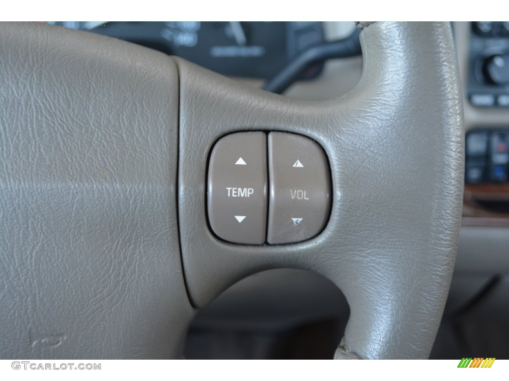 2002 Park Avenue  - Light Bronzemist Metallic / Medium Gray photo #23