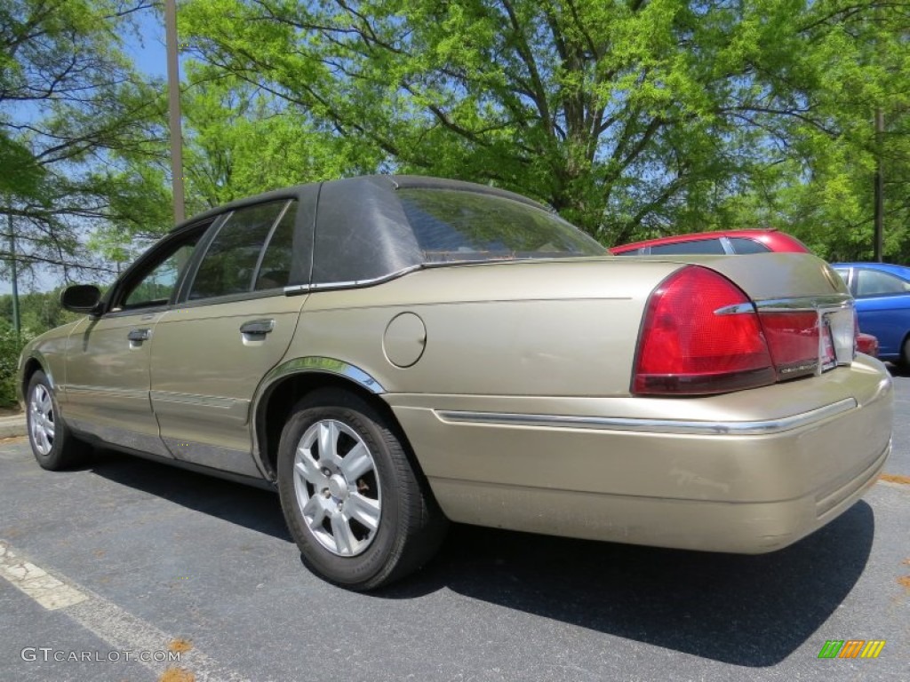 2000 Grand Marquis GS - Harvest Gold Metallic / Medium Parchment photo #2