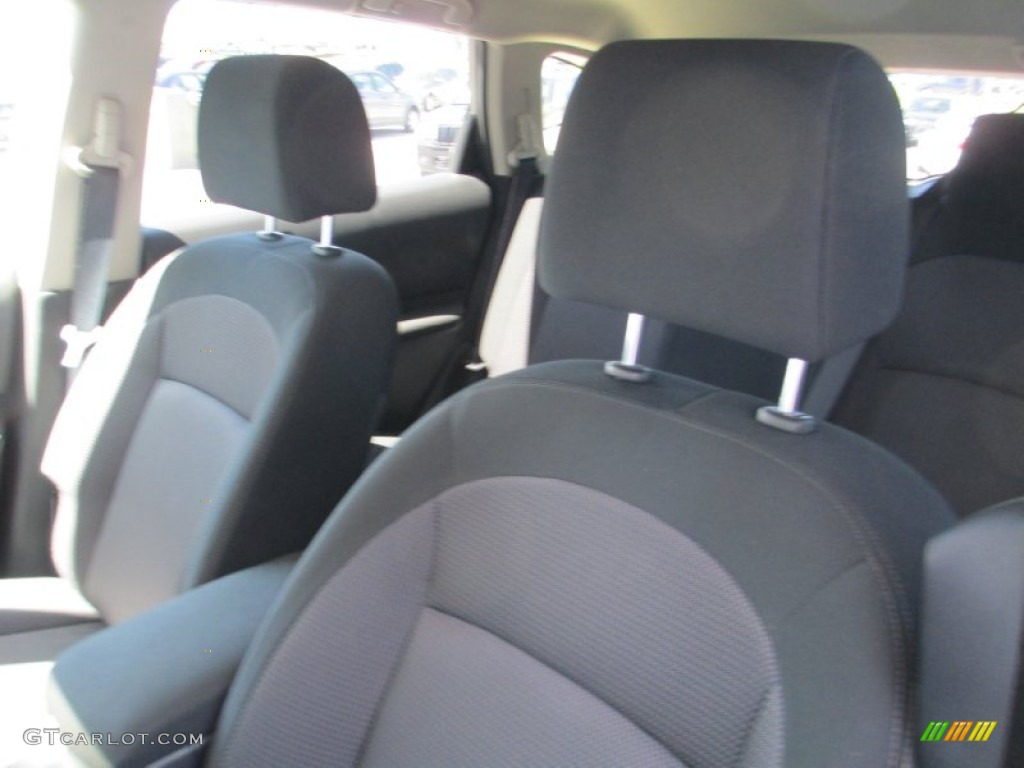 2011 Rogue SV AWD - Platinum Graphite / Black photo #9