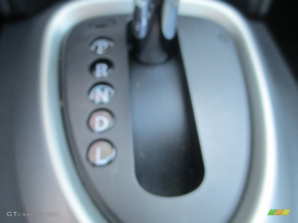 2011 Rogue SV AWD - Platinum Graphite / Black photo #20