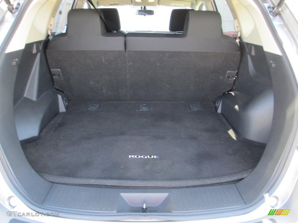 2011 Rogue SV AWD - Platinum Graphite / Black photo #24