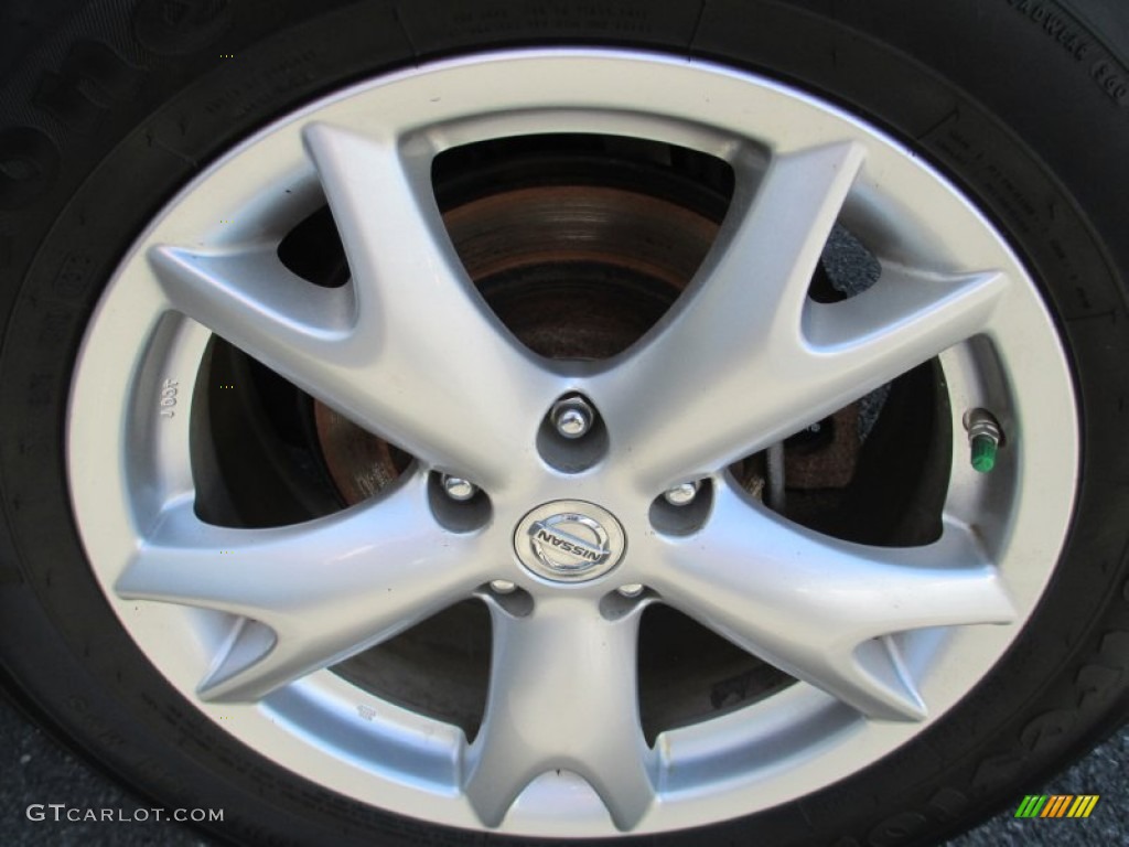 2011 Rogue SV AWD - Platinum Graphite / Black photo #25
