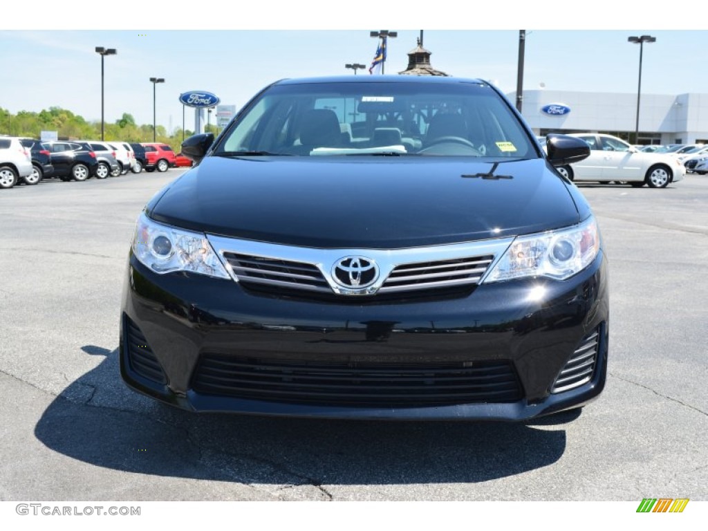 2014 Camry L - Attitude Black Metallic / Ash photo #4