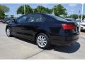 Black - Jetta SE Sedan Photo No. 3